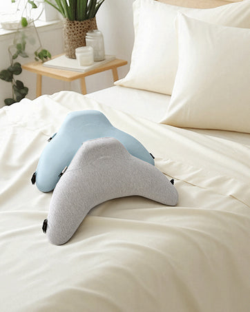 Side profile of the nursing pillow and removable backrest